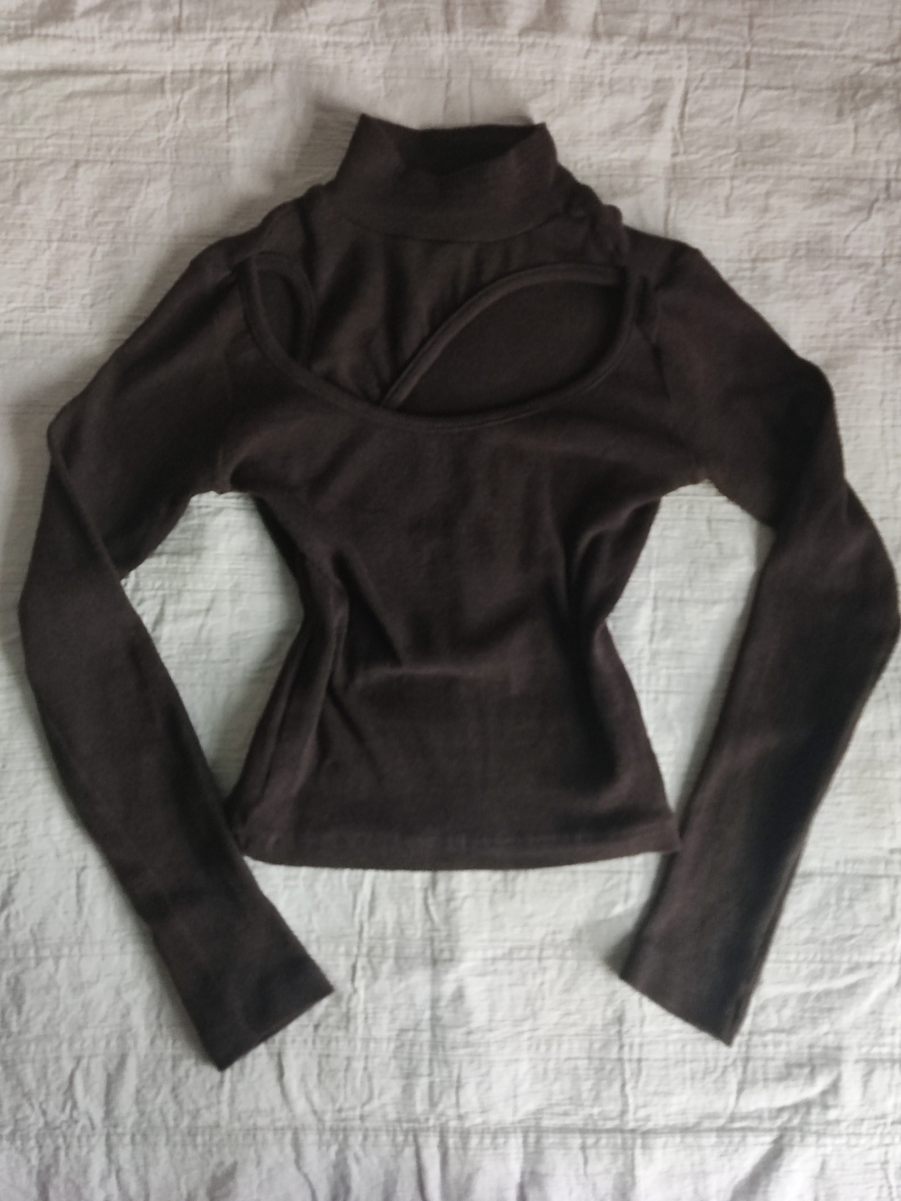 Cutout Turtleneck Long-Sleeve Top in Dark Brown